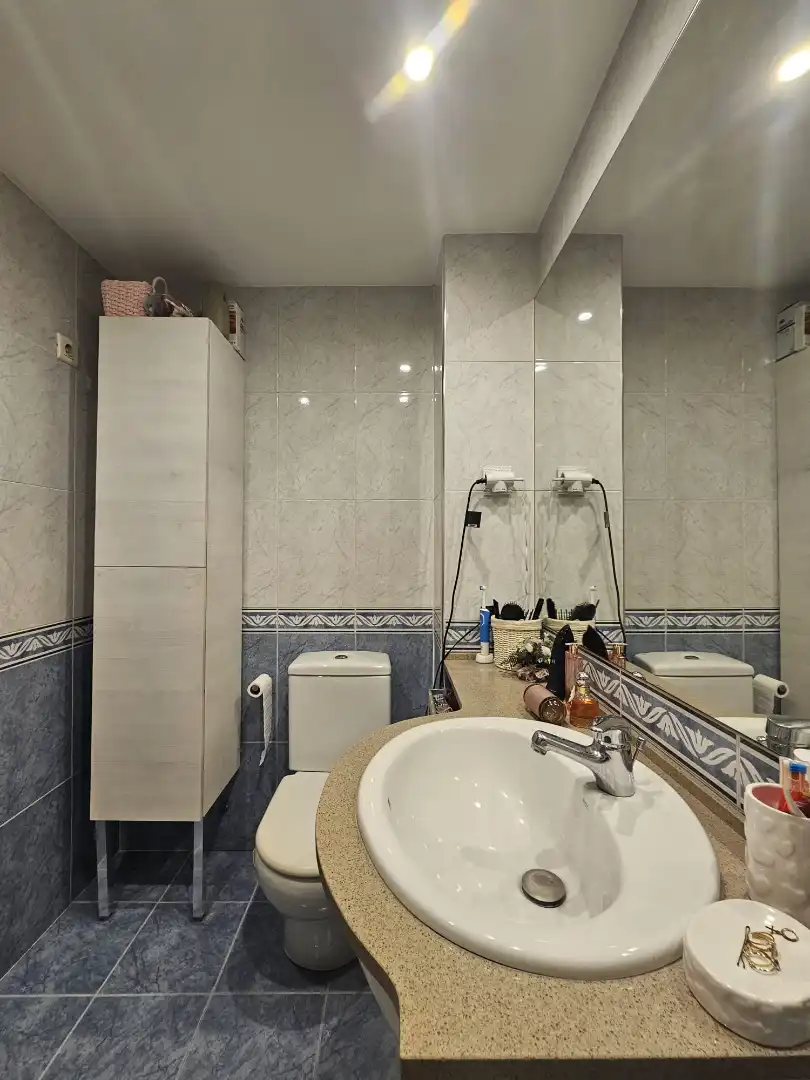 Baño de Piso en venta en Barcelona con Parquet, Amueblado y Horno