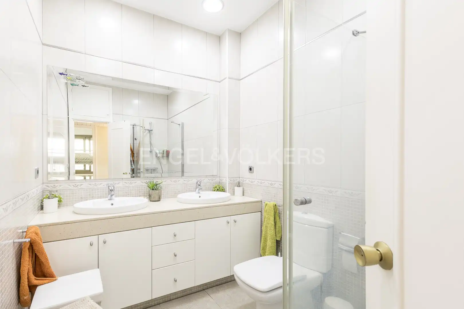 Baño de Casa o chalet en venta en Barcelona con Calefacción, Jardín privado y Terraza