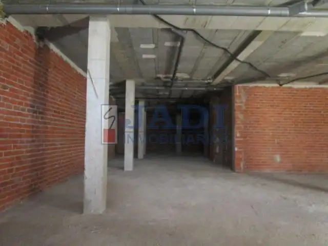 Local comercial en venta en Valdepeñas, imagen 2