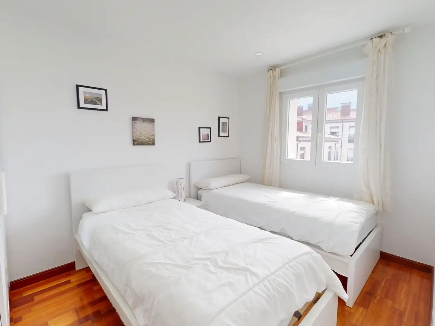 Bedroom of Flat for sale in Gijón   with Heating and Furnished