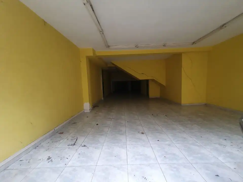 Business premises for sale in Este, imagen 6
