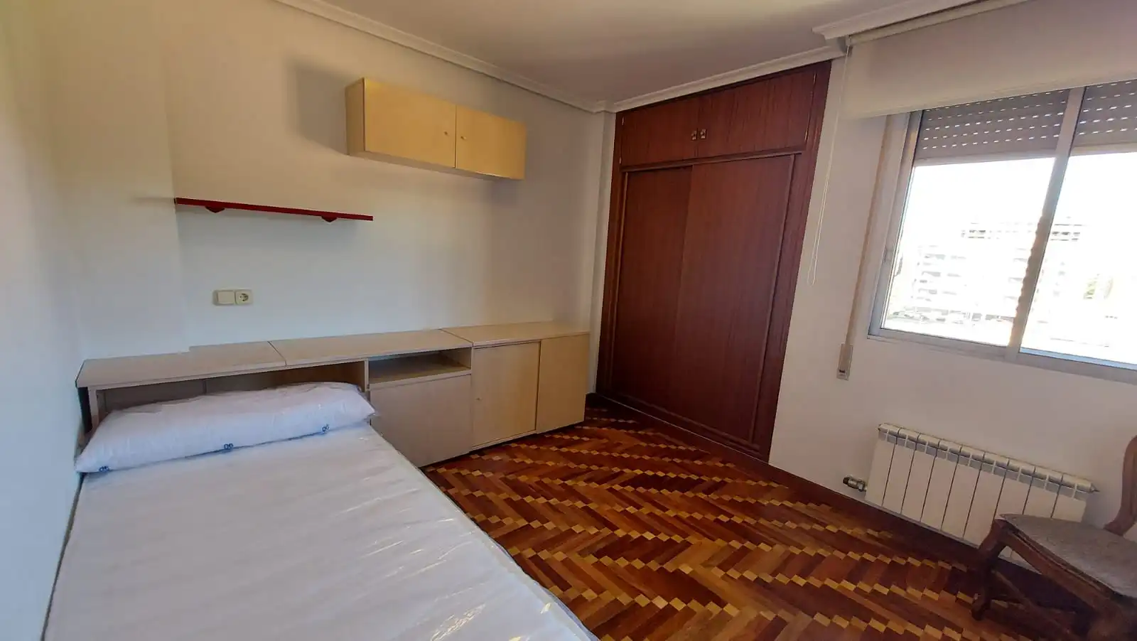 Habitación de Piso de alquiler en Valladolid con Amueblado