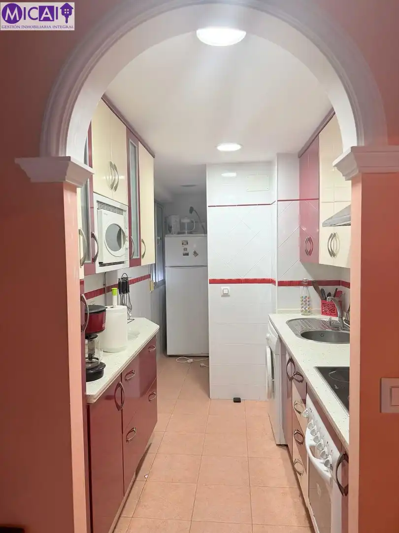 Cocina de Piso en venta en Cádiz con Aire acondicionado