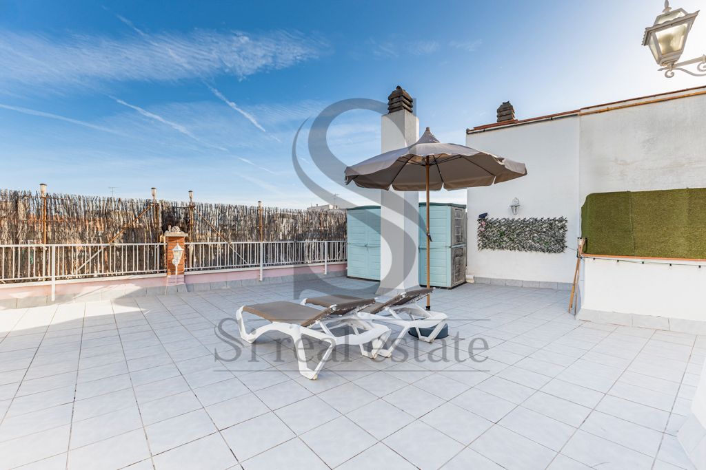 Terrace of Attic for sale in  Barcelona Capital  with Heating, Terrace and Storage room