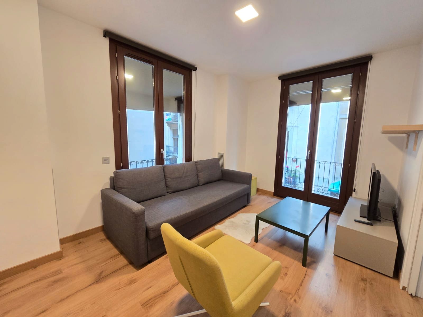 Sala d'estar de Pis de lloguer en  Barcelona Capital amb Aire condicionat, Calefacció i Piscina