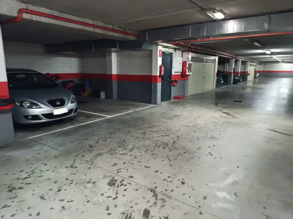 Parkplatz zum Verkauf in Calle Abedul El, imagen 5