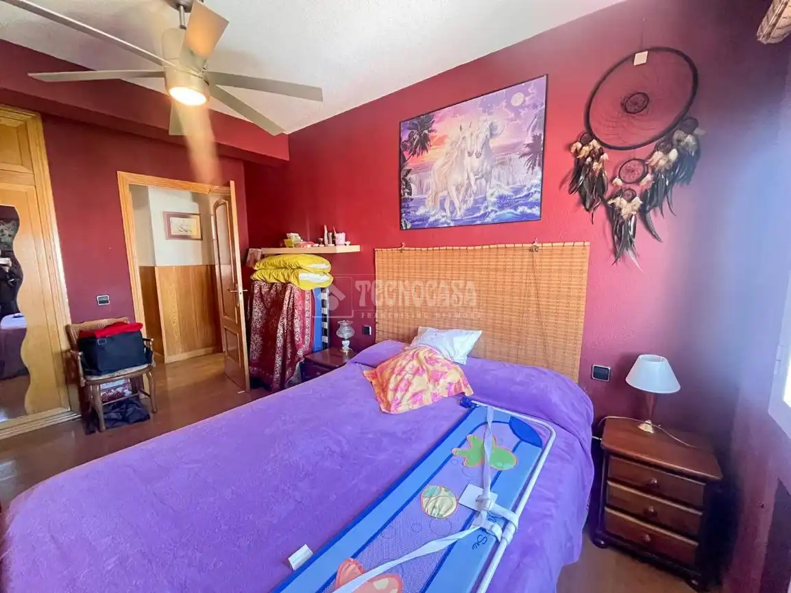 Habitación de Piso en venta en Navalcarnero con Calefacción, Parquet y Terraza