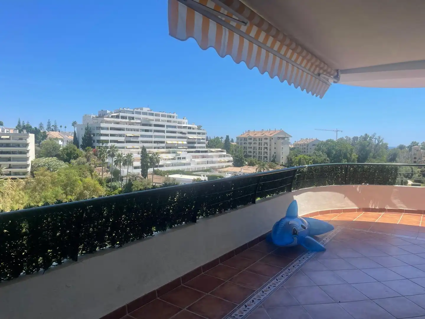 Vista exterior de Apartament en venda en Marbella amb Terrassa, Traster i Moblat