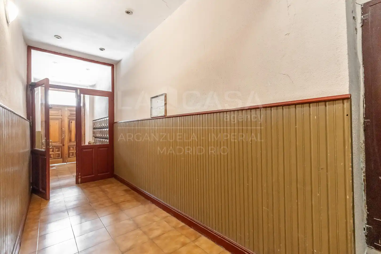 Flat for sale in Imperial