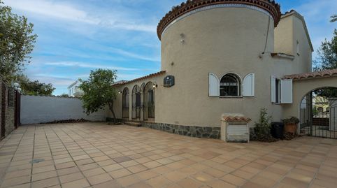 Amplia villa al canal con magníficas vistas al puerto, imatge 2