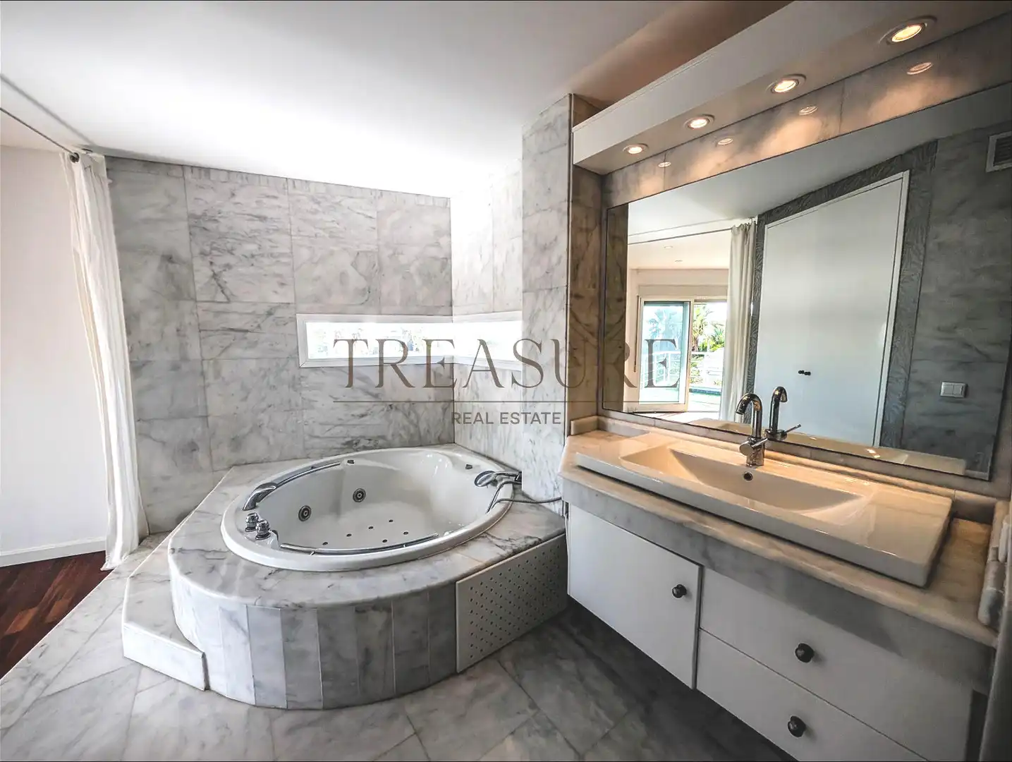Bathroom of Houses for sale in La Manga del Mar Menor  with Air Conditioner, Private garden and Terrace