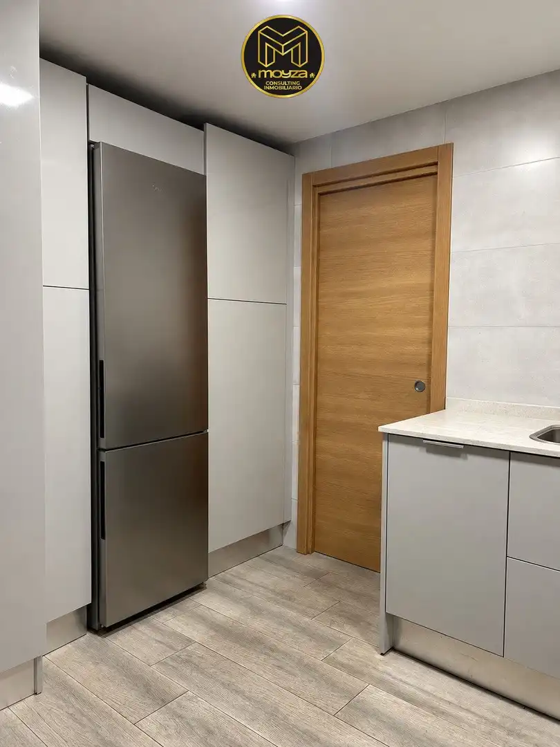 Piso con ascensor en venta en San Ildefonso - Catedral, imagen 5
