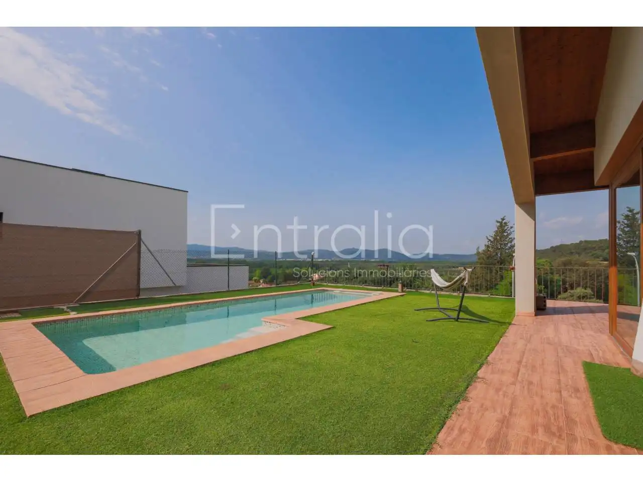Swimming pool of Houses for sale in Cervià de Ter  with Air Conditioner, Heating and Private garden