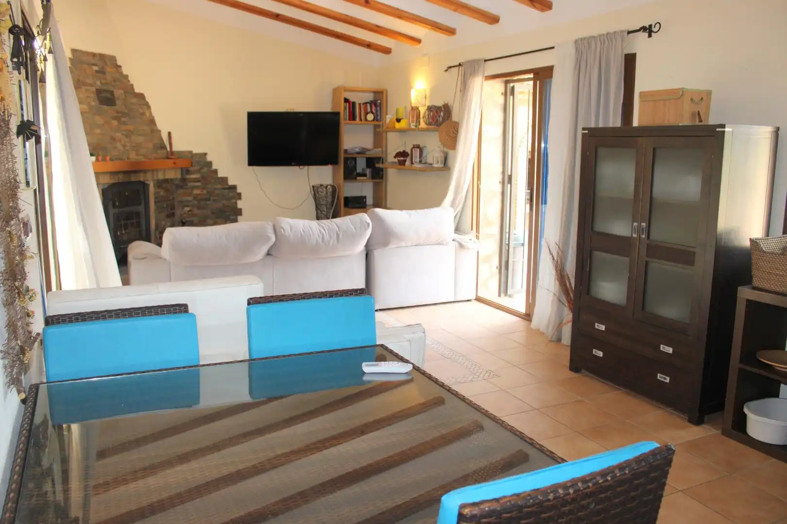 Sala de estar de Casa o chalet en venta en La Vall de Gallinera con Aire acondicionado, Jardín privado y Trastero