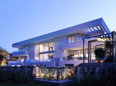 Casa amb piscina en venda a El Paraíso