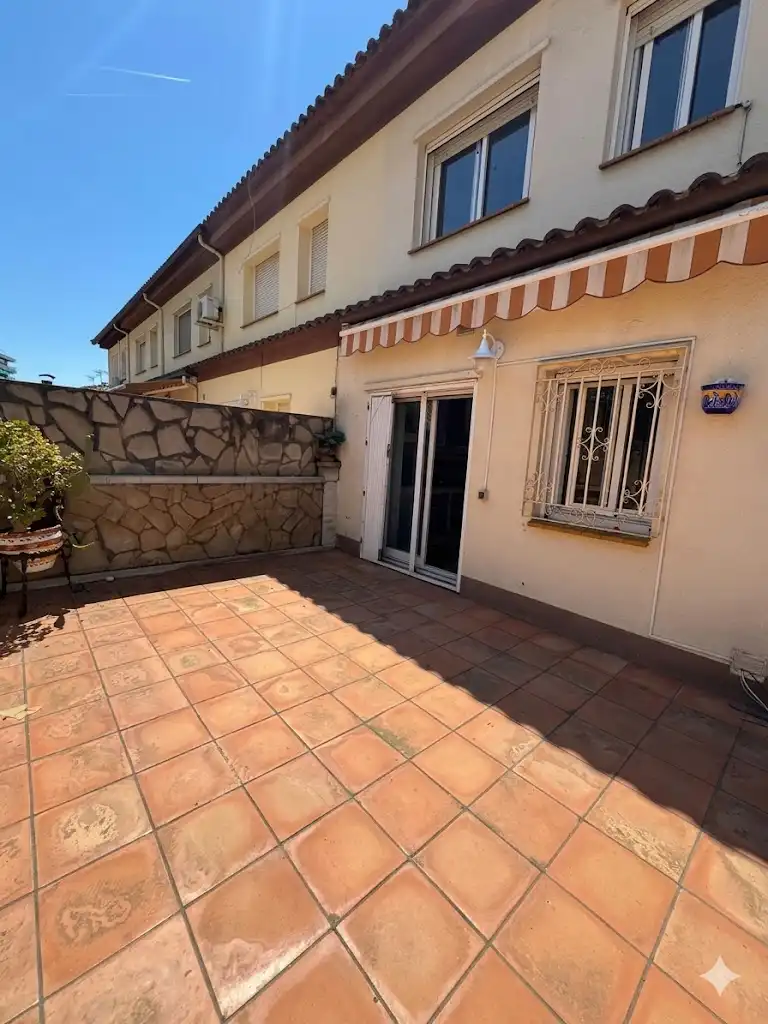 Terraza de Casa adosada en venta en La Palma de Cervelló con Aire acondicionado, Calefacción y Terraza