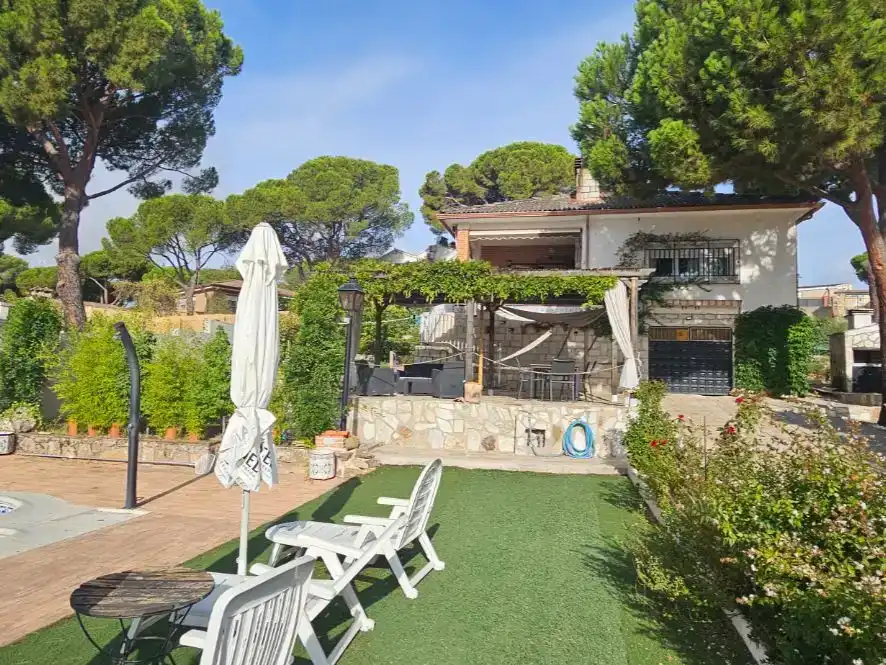 Jardín de Casa o chalet en venta en Almorox, Toledo