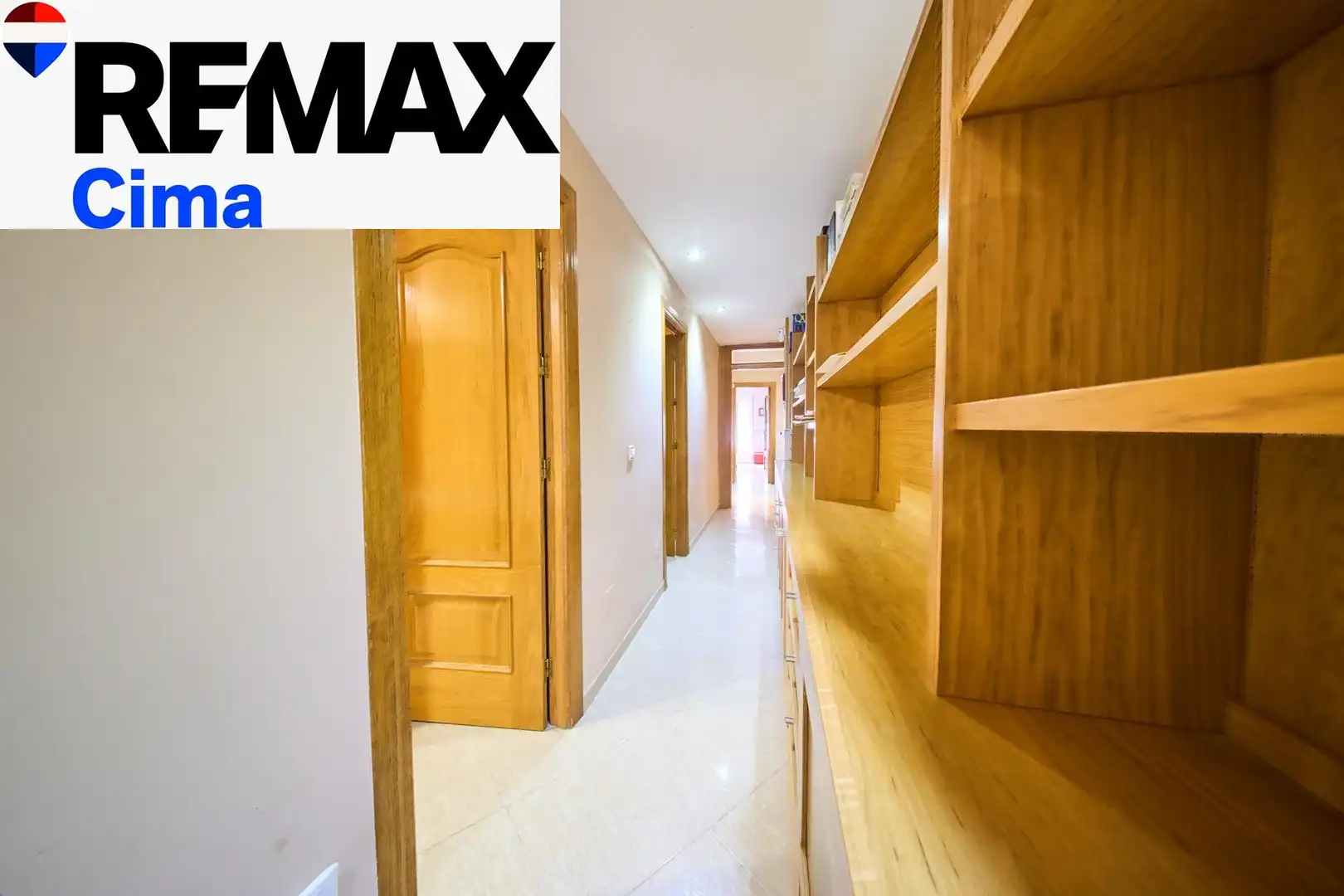 Piso en venta en Baza, Granada