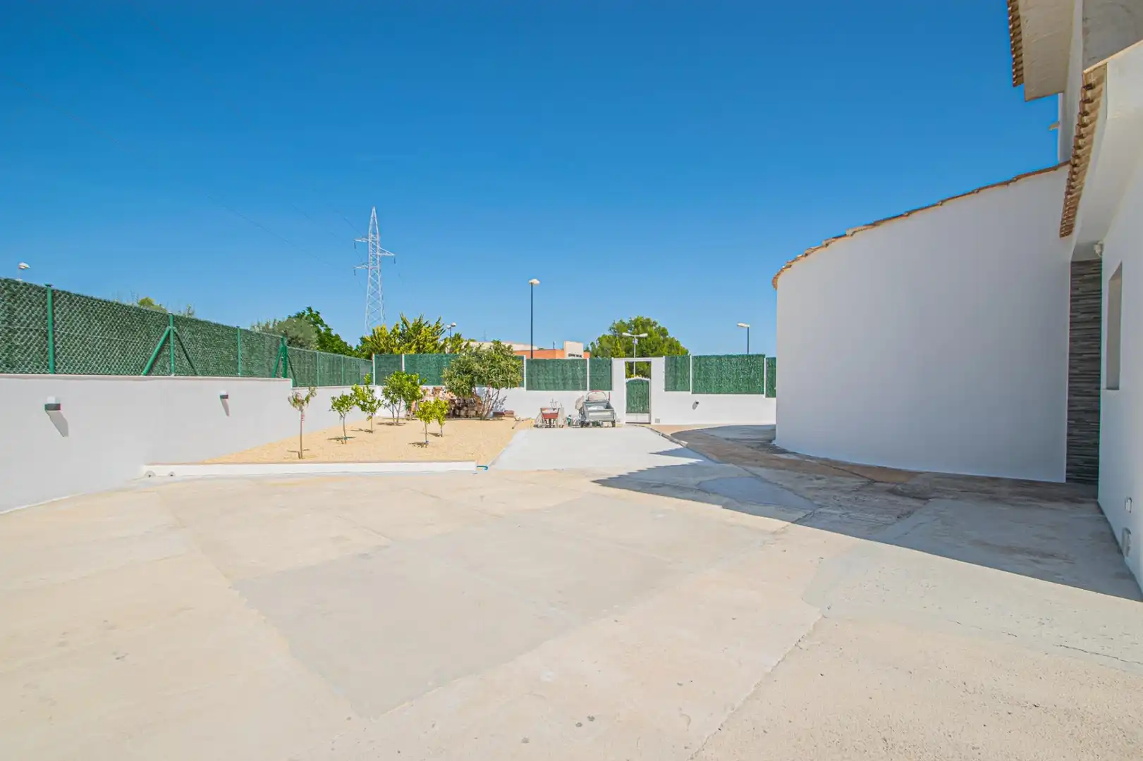 Vista exterior de Casa o xalet en venda en La Nucia amb Aire condicionat, Calefacció i Terrassa