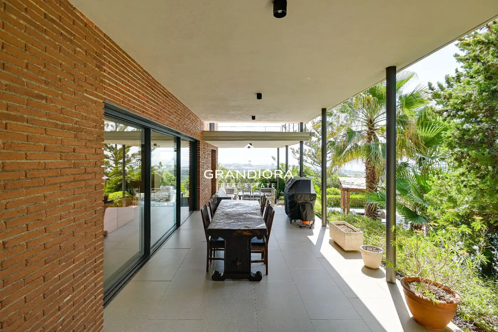 Detached house with pool for sale in Calle de Sant Mateu, imagen 5