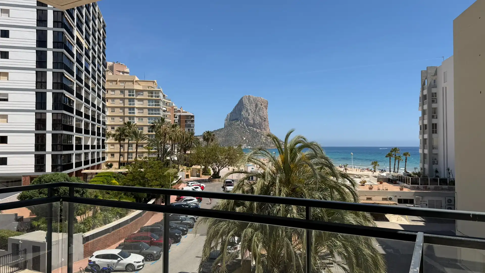 Apartamento con piscina en venta en Calle Alemania 3