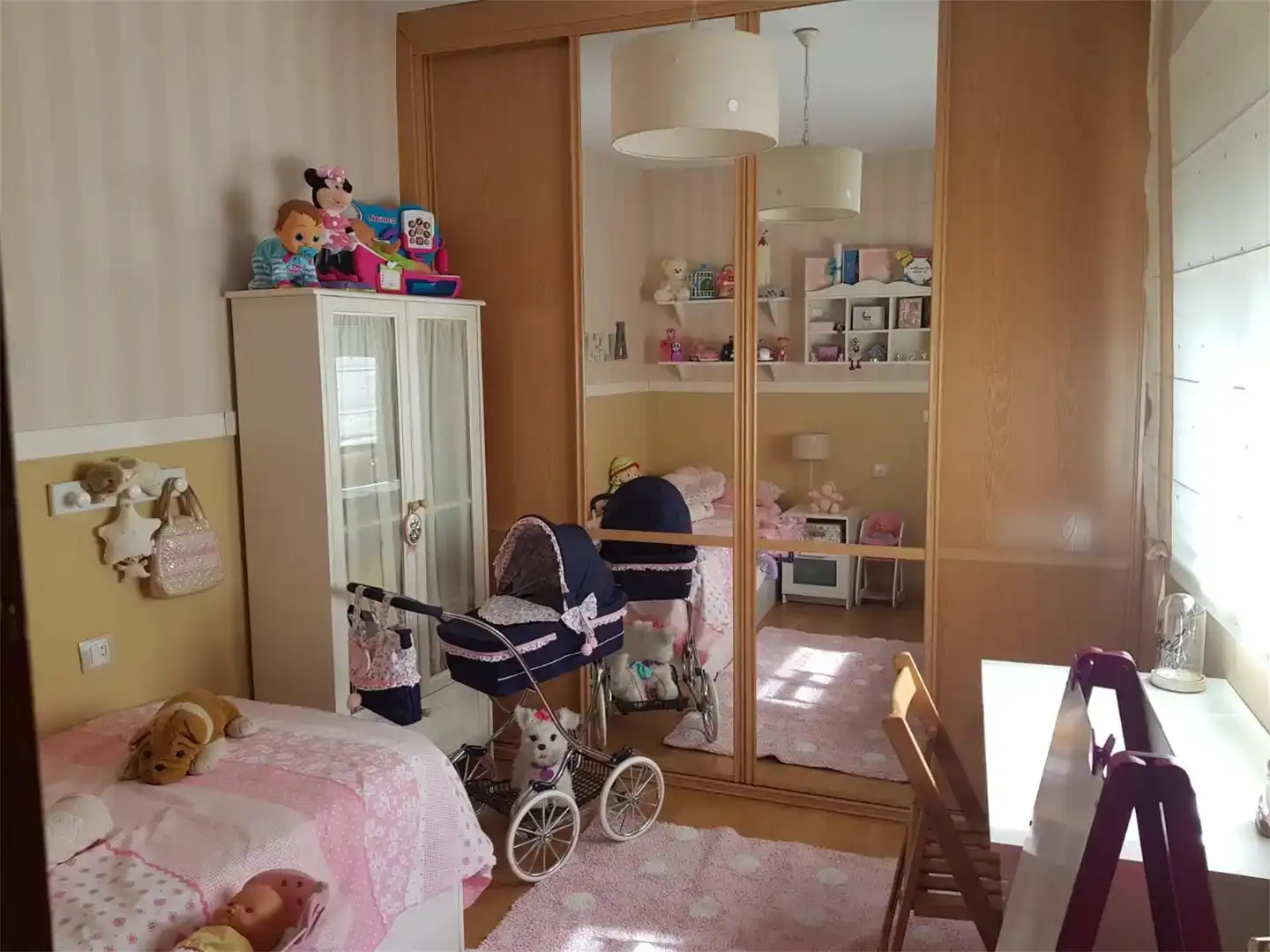 Habitación de Piso en venta en Trujillo con Aire acondicionado y Balcón