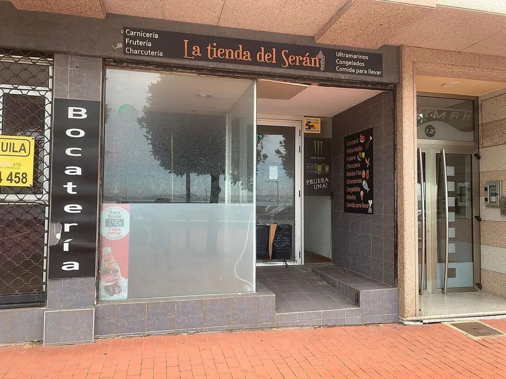 Premises to rent in Maianca