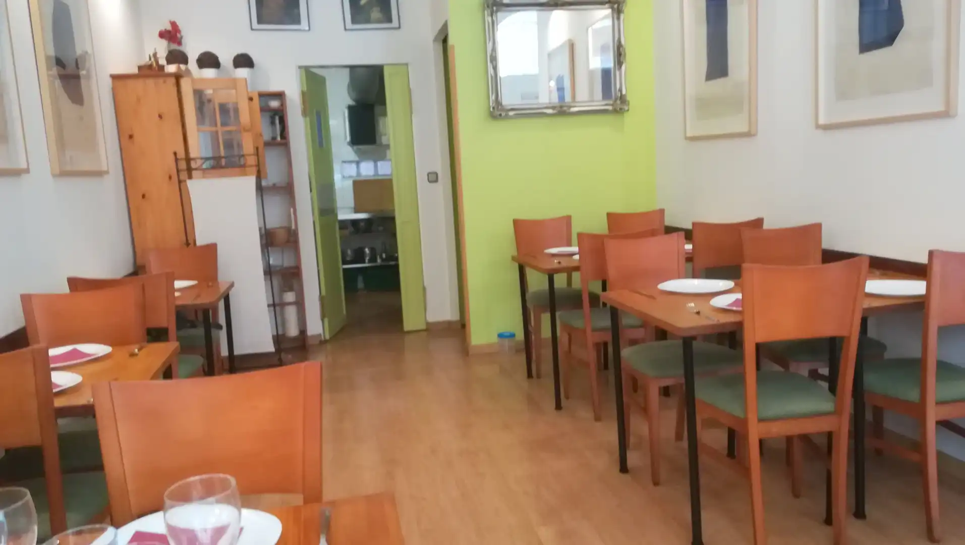 Business premises for sale in Castillo Jeneralaren Kalea, imagen 6