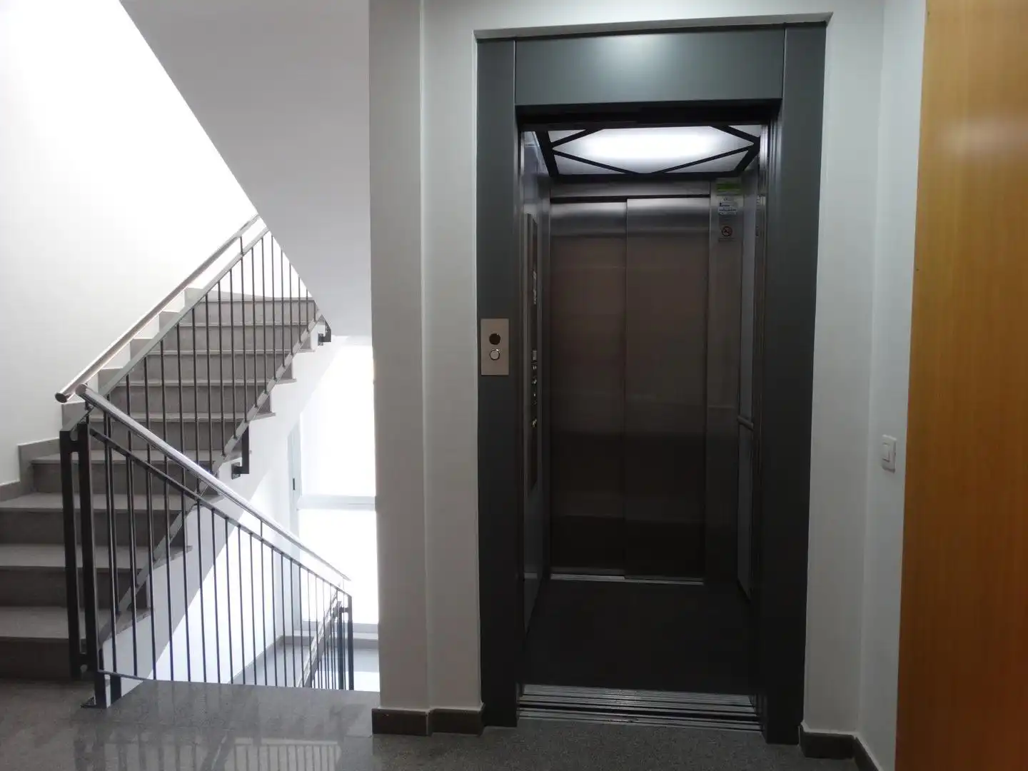 Flat for sale in L'Aldea  with Terrace