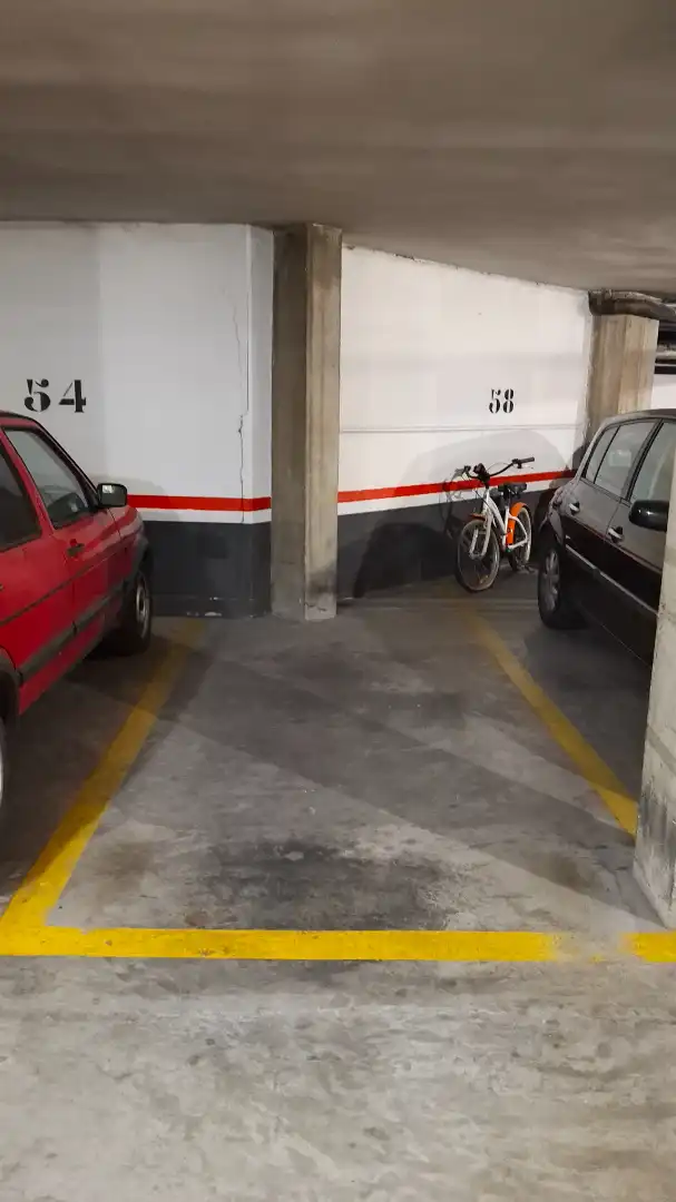 Parcheggio in vendita a Calle General Vara de Rey 41, imagen 2