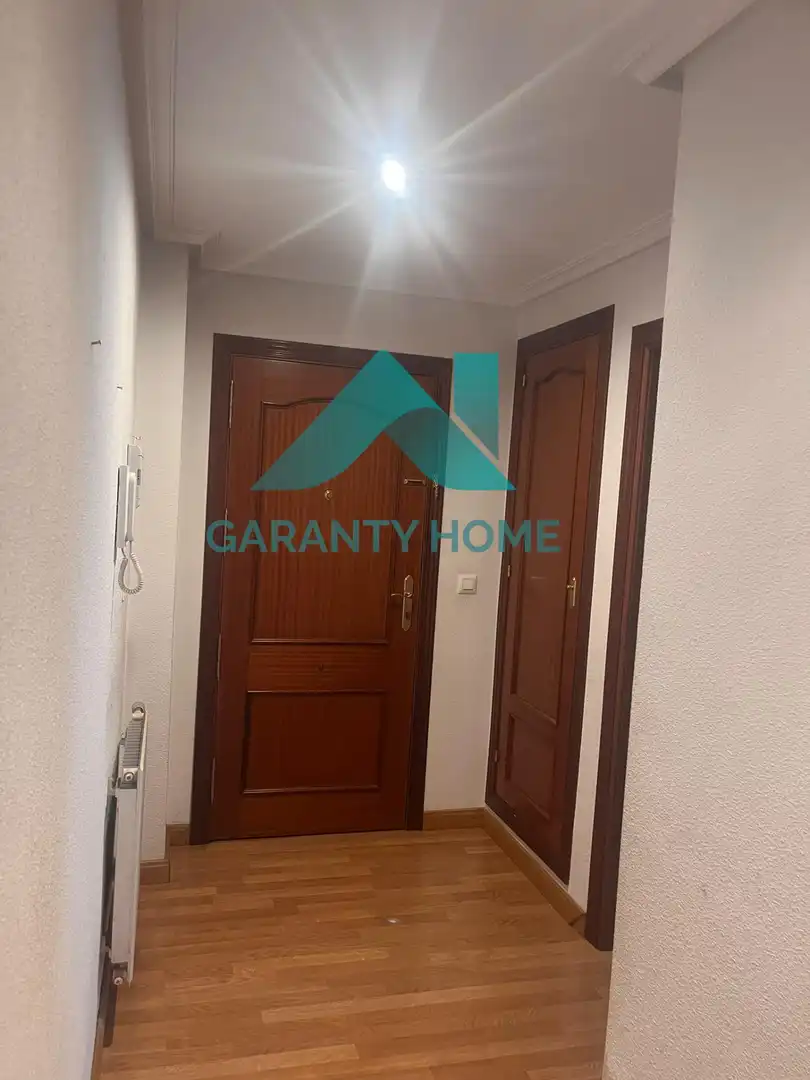 Penthouse with lift to rent in Casco Antiguo, imagen 9