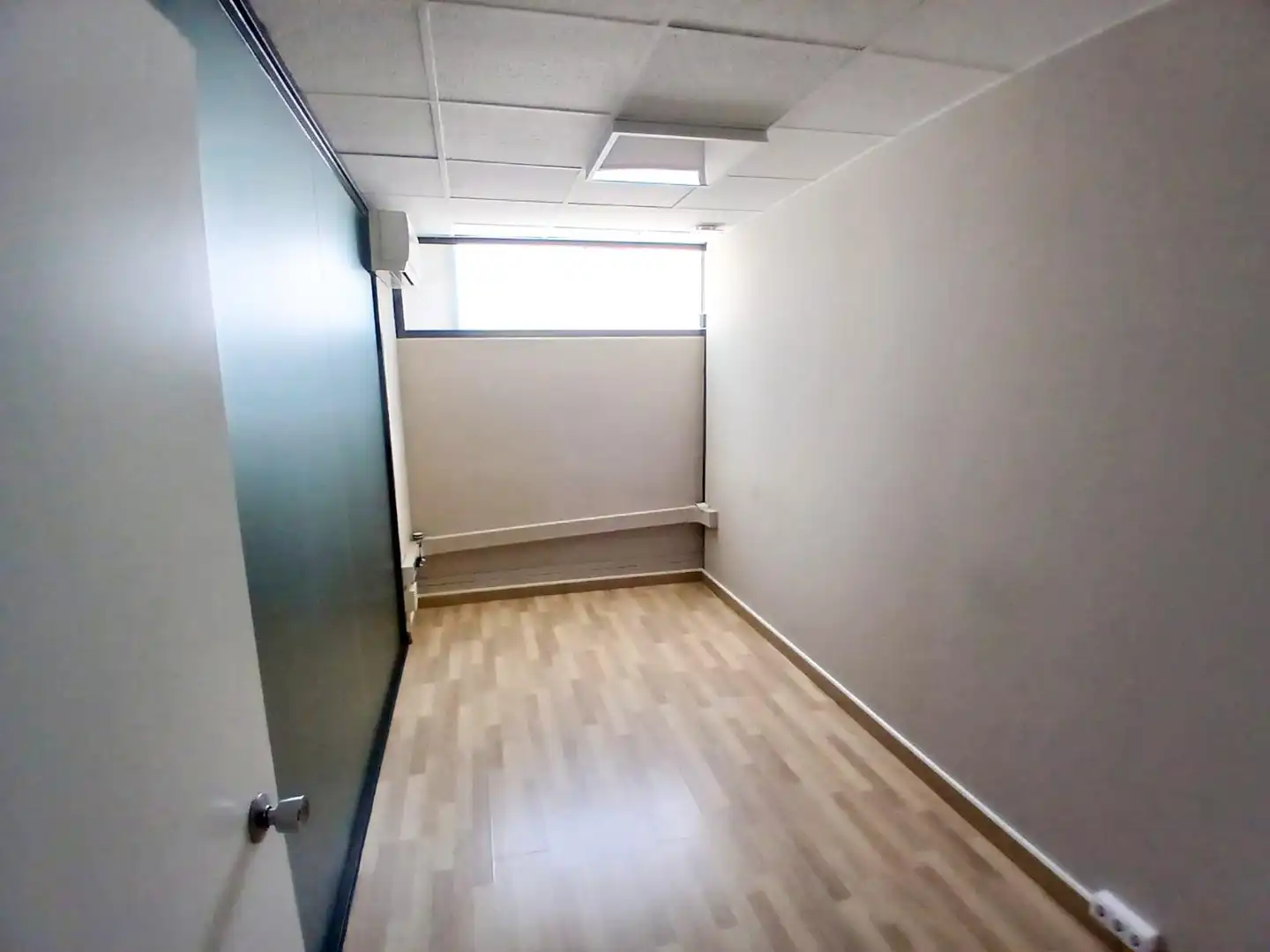 Local comercial en venta en Sant Andreu de la Barca, imagen 2