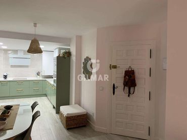 Piso con balcón en venta en Alemanes