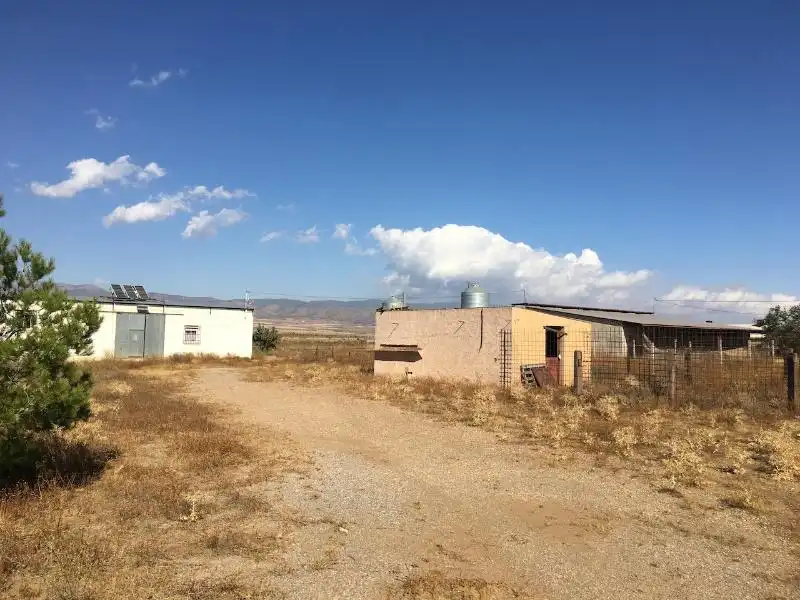 Industrial buildings for sale in Huéneja