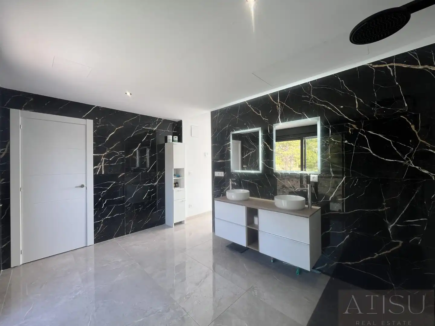 Detached house with terrace for sale in de Londres, imagen 25