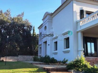 Exterior view of Single-family semi-detached for sale in Sotogrande  with Terrace and Swimming Pool