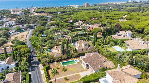 Foto 2 de Casa o xalet en venda a Avenida 3, Hacienda Las Chapas, Málaga