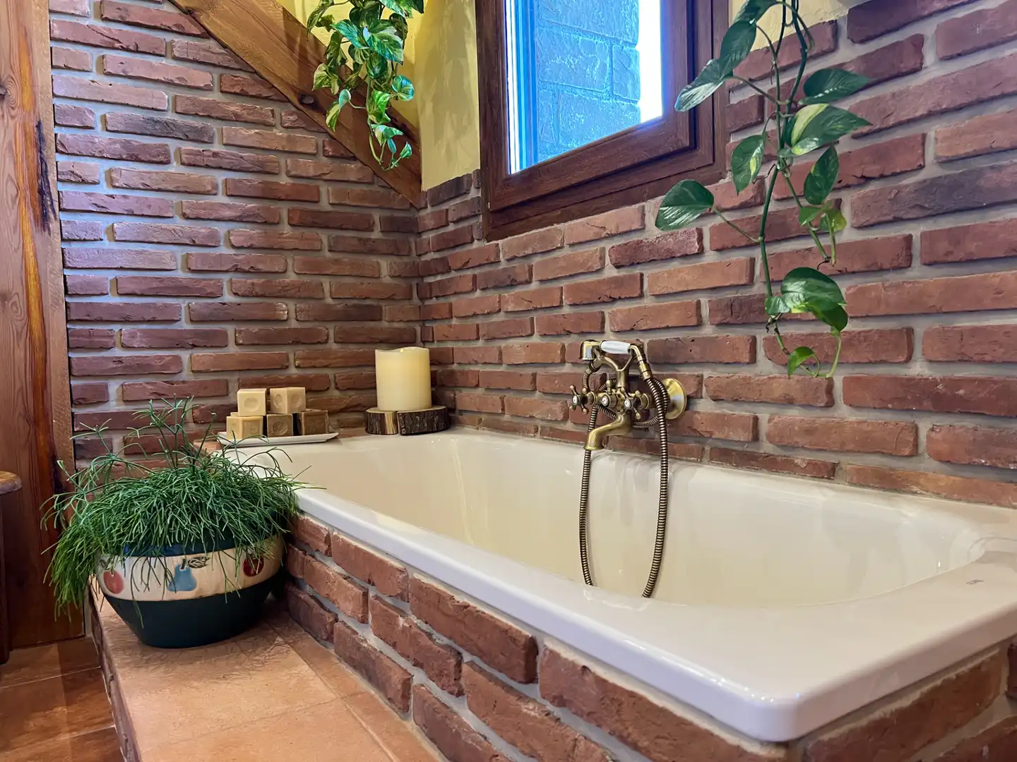 Baño de Casa o chalet en venta en Jaca con Calefacción, Trastero y Balcón