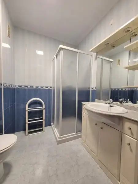 Flat for sale in Avenida de Carlos Haya, 68, La Florida - Parque Norte