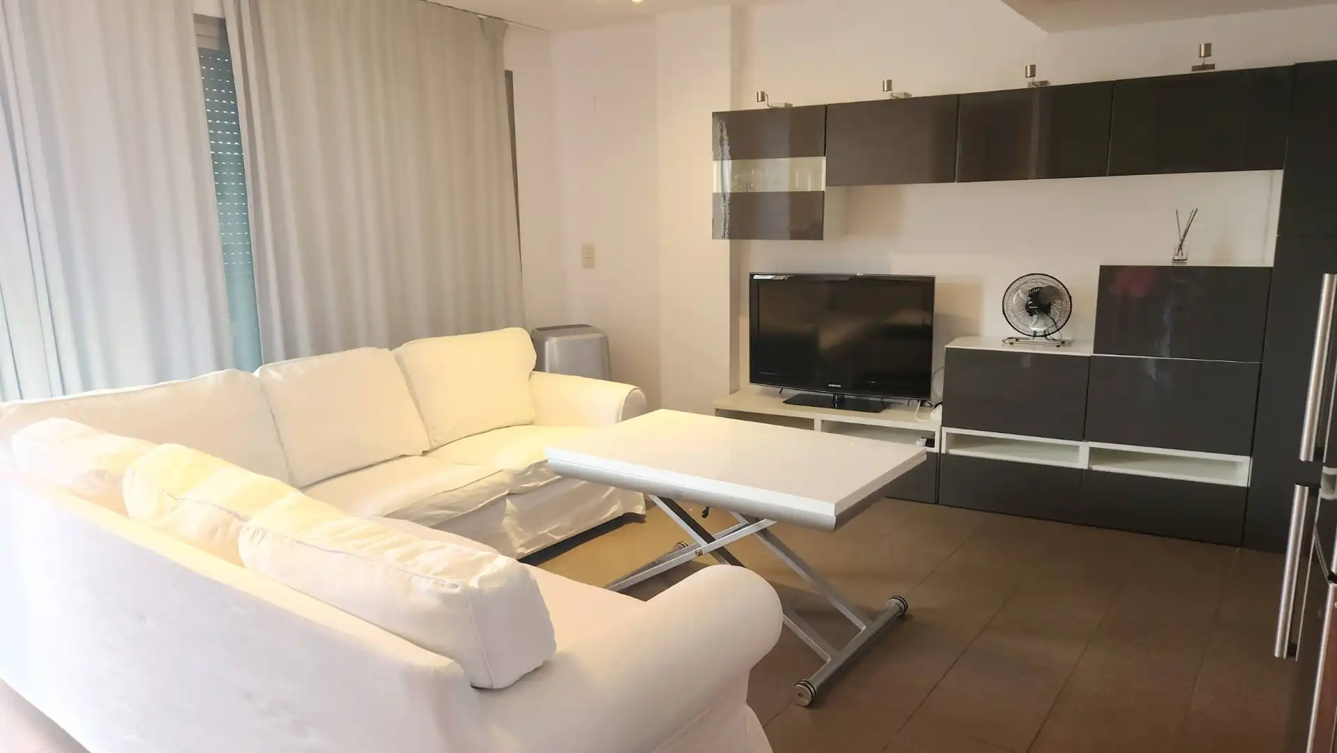Wohnzimmer von Dachboden zum Verkauf in Calpe / Calp mit Klimaanlage, Heizung und Terrasse