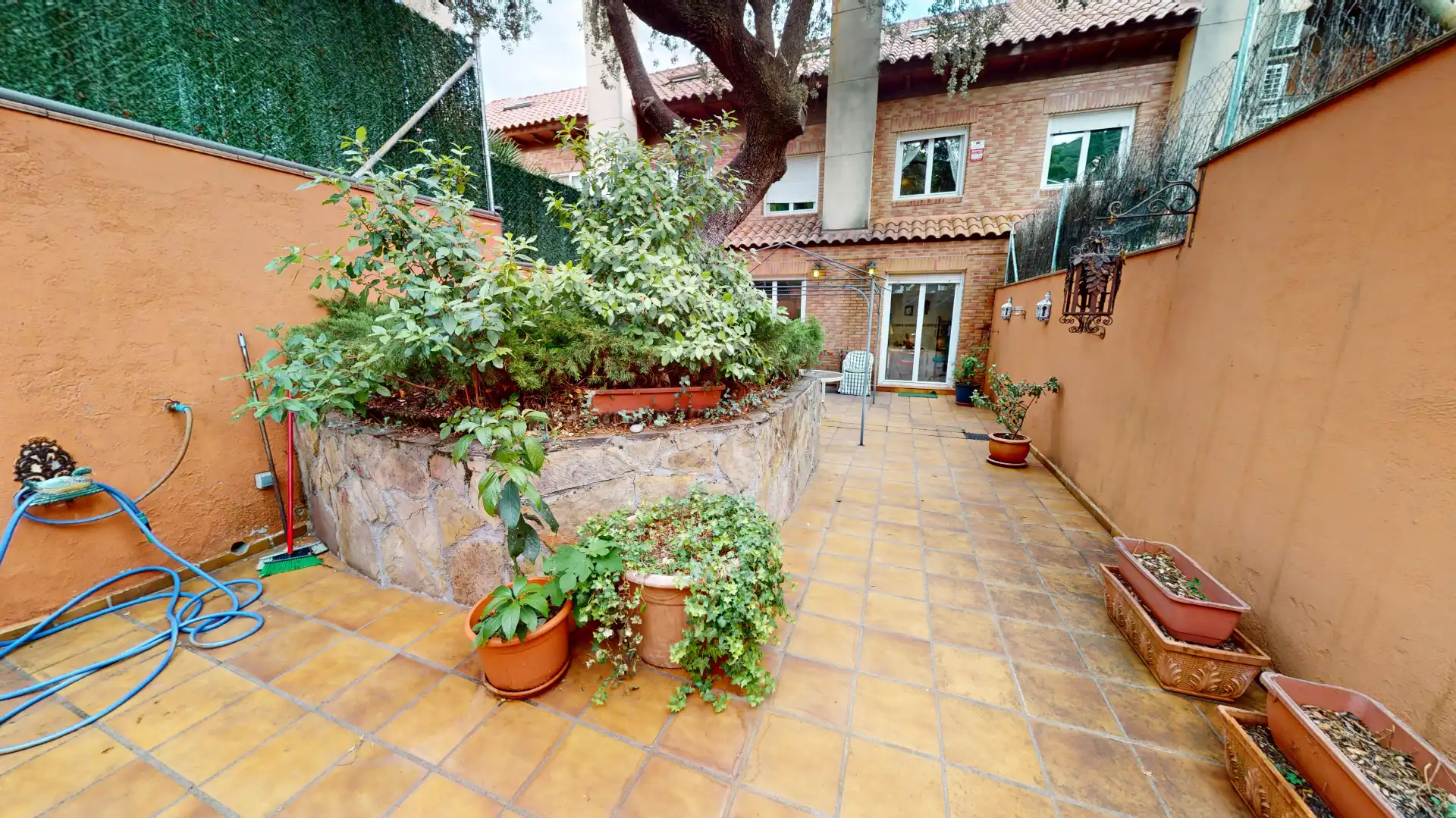 Jardín de Casa o chalet en venta en San Lorenzo de El Escorial con Jardín privado, Terraza y Piscina