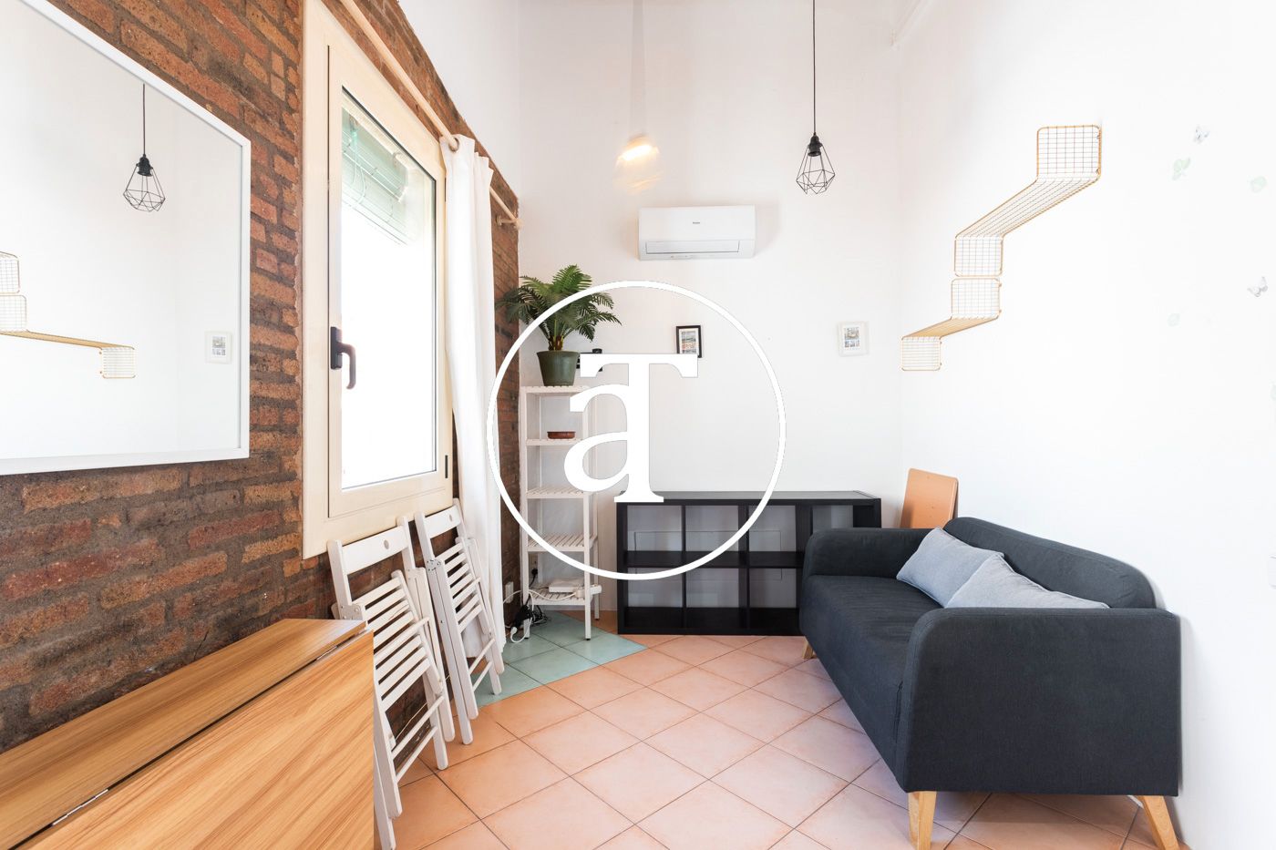Living room of Duplex to rent in  Barcelona Capital  with Air Conditioner, Heating and Furnished