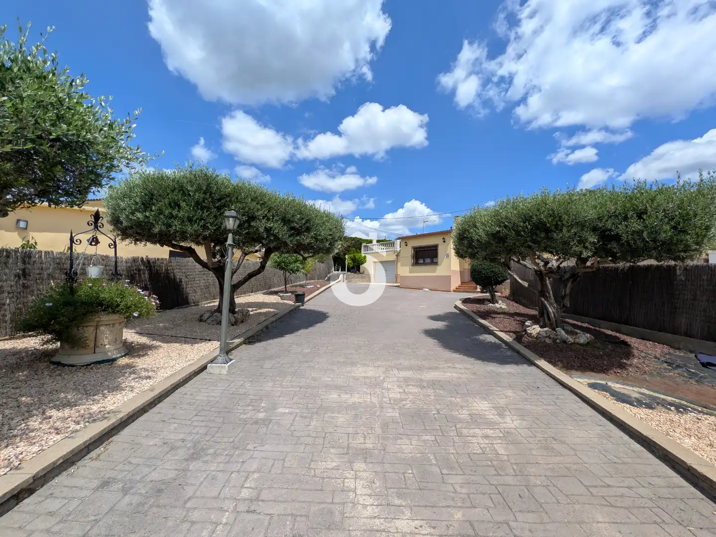 Vista exterior de Casa o chalet en venta en Esparreguera con Aire acondicionado, Calefacción y Parquet