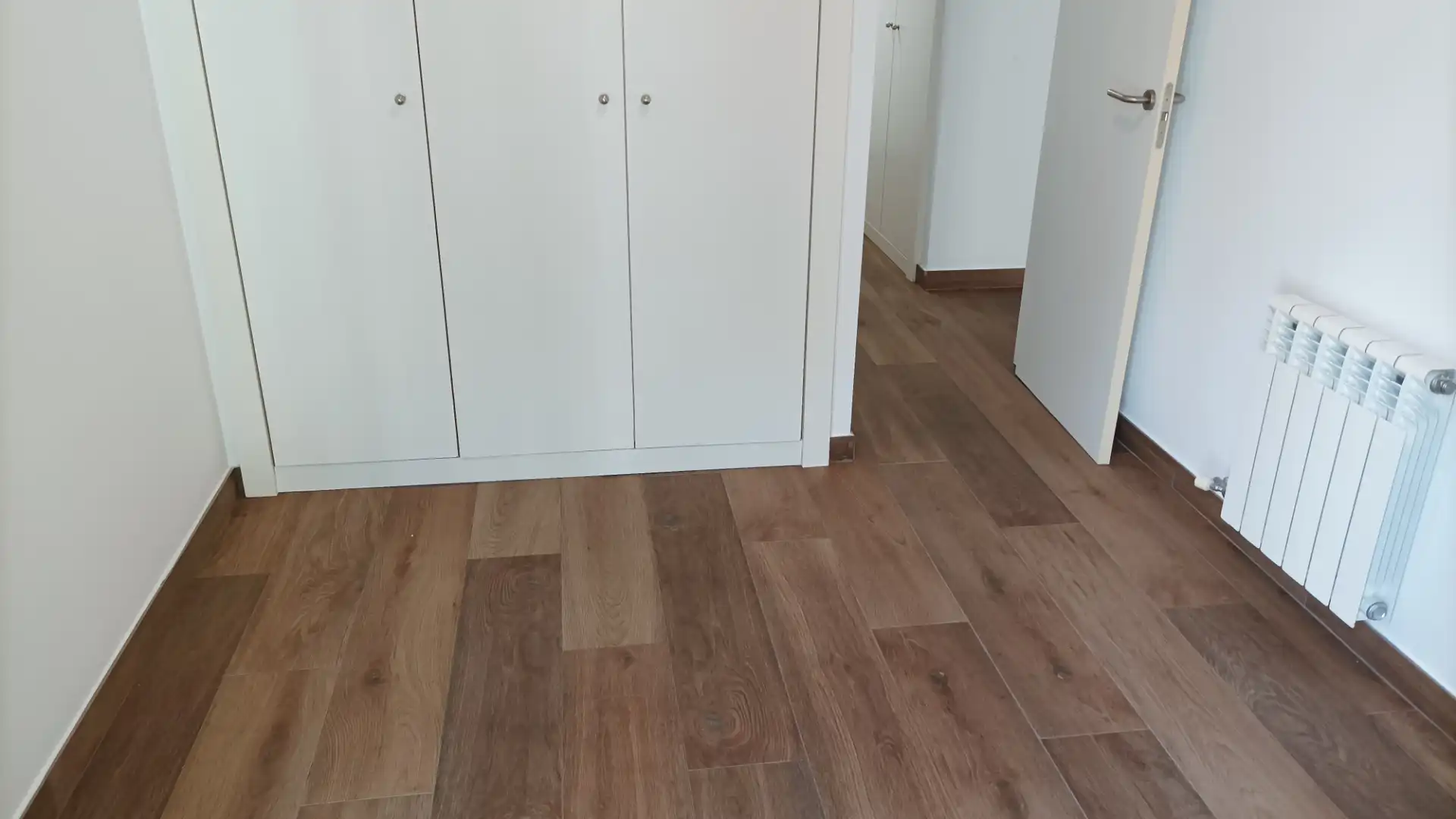 Piso en venta en Figueres con Calefacción y Balcón