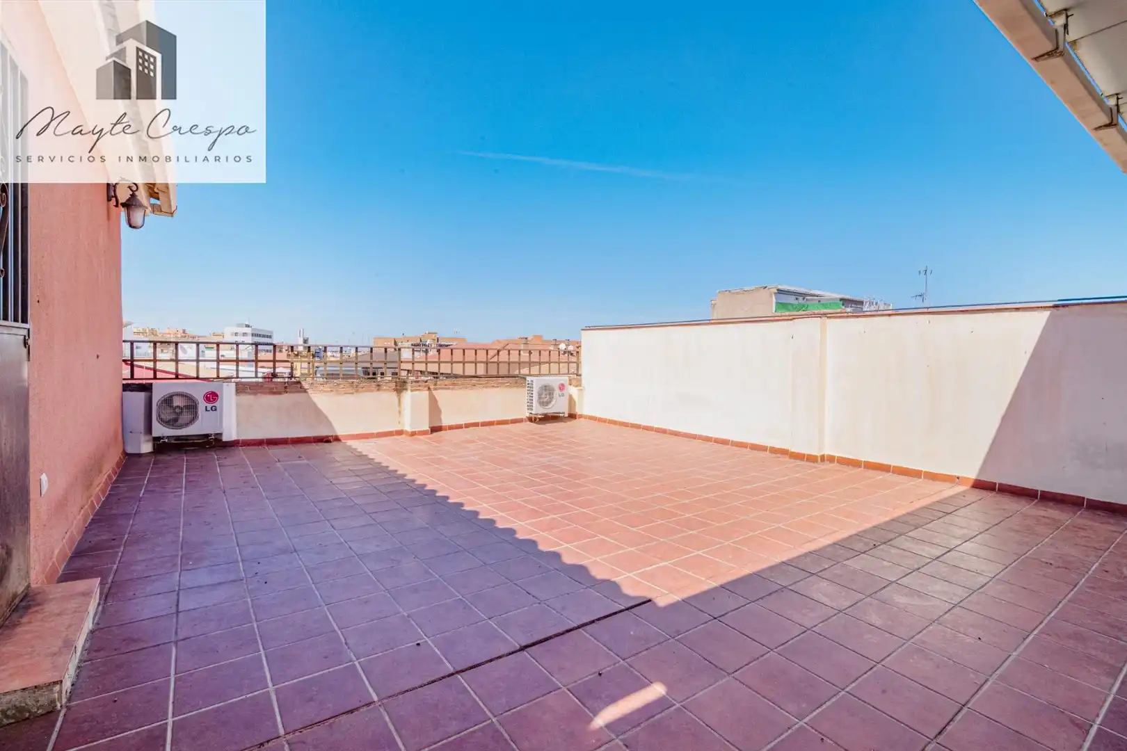 Terrace of Detached homes for sale in Granada  with Air Conditioner, Terrace and Furnished