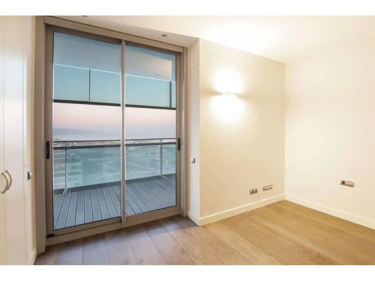 Dormitori de Apartament en venda en Barcelona amb Aire condicionat, Traster i Balcó