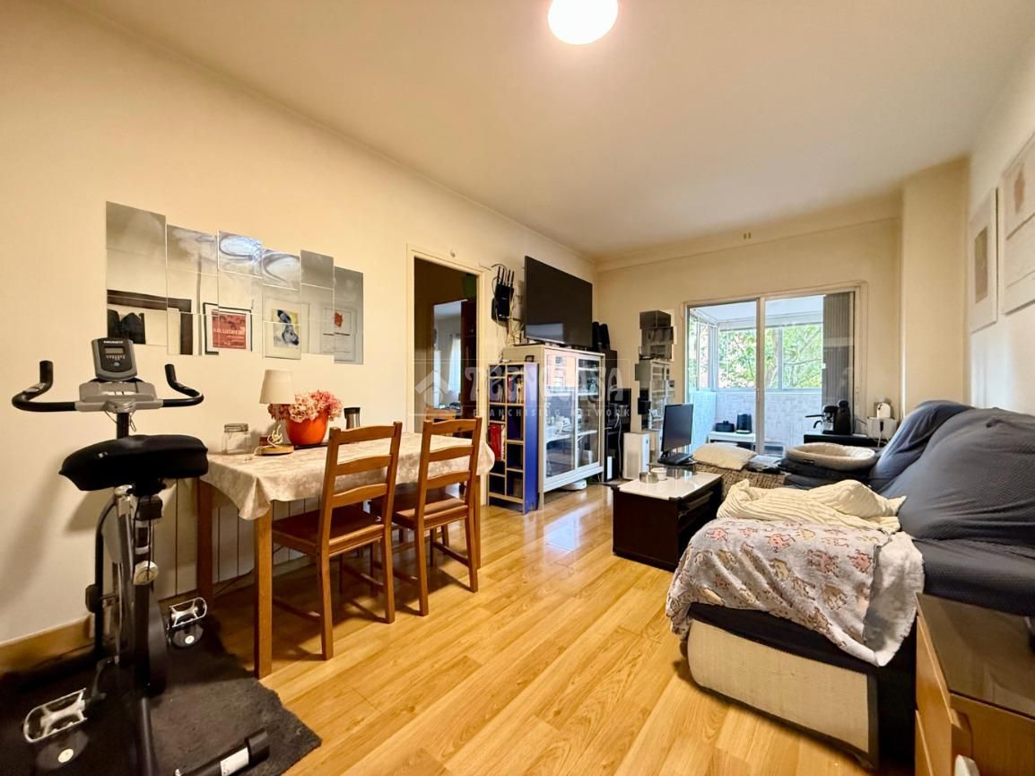 Living room of Flat for sale in  Madrid Capital  with Air Conditioner, Heating and Terrace