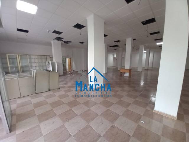 Local comercial en Alquiler en Hospital