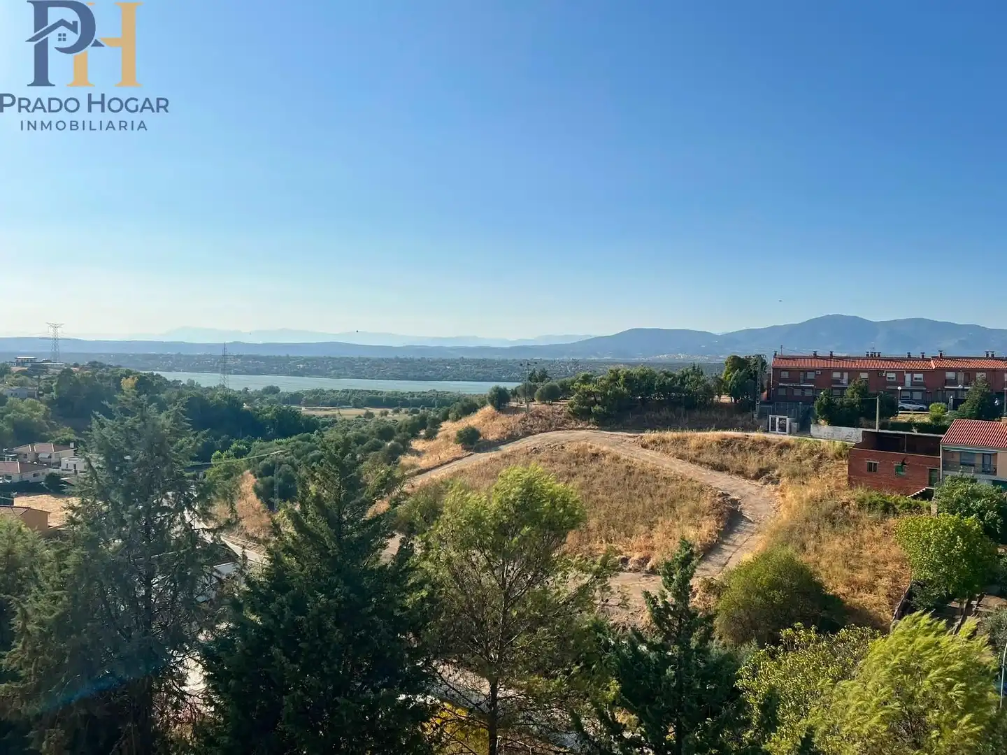 Piso en venta en Cazalegas con Aire acondicionado, Terraza y Amueblado