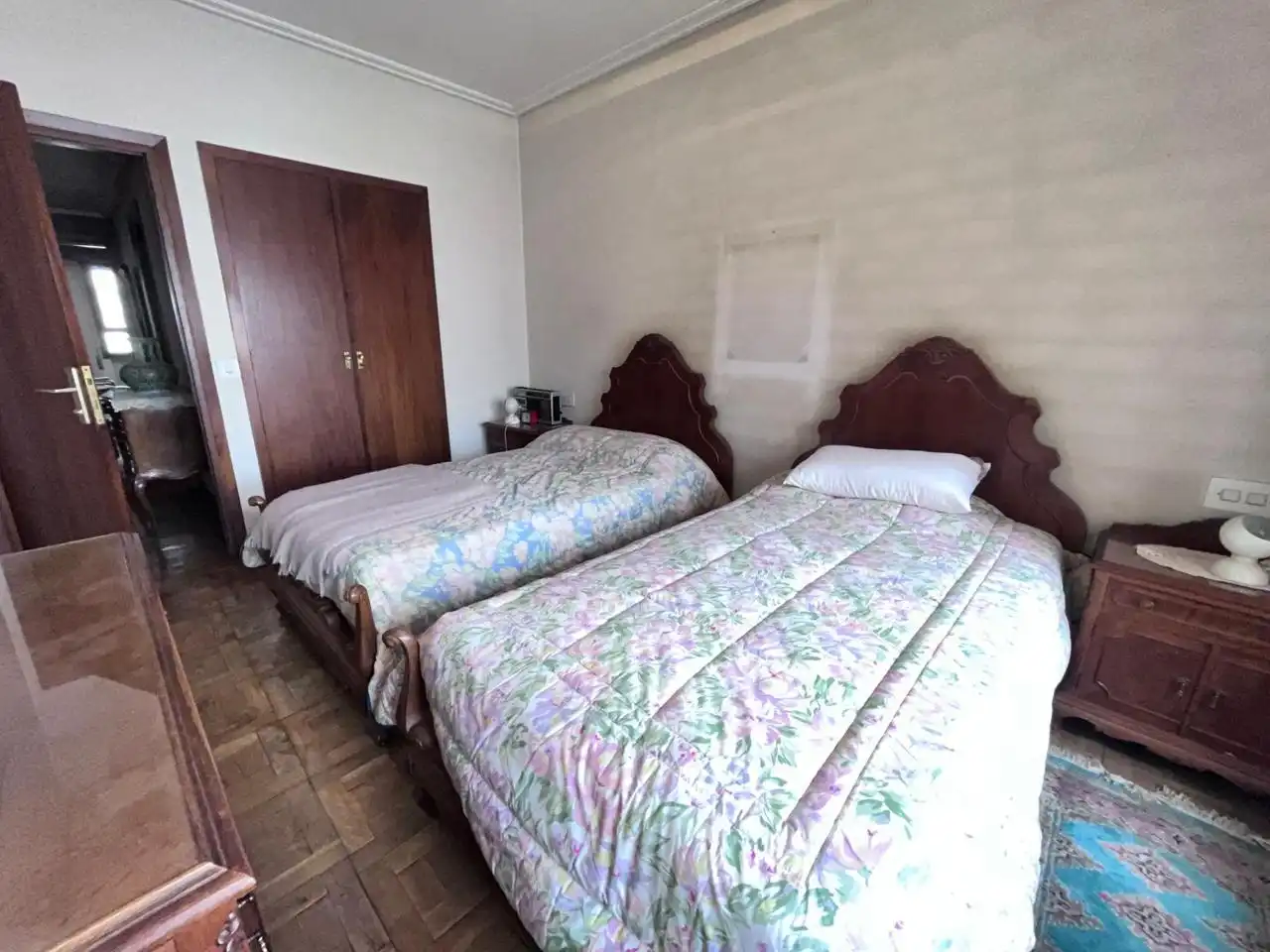 Habitación de Piso en venta en Vitoria - Gasteiz con Calefacción, Parquet y Terraza